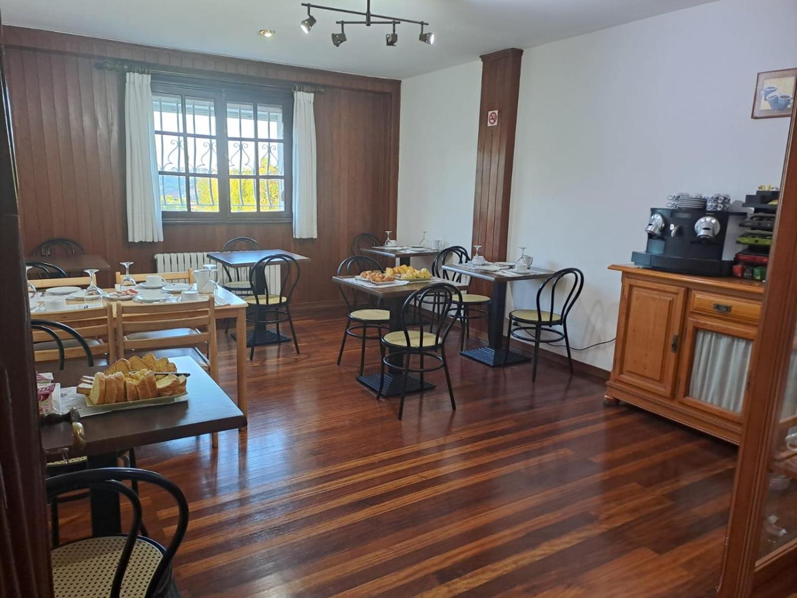 Hostal Boavista Costoia Eksteriør bilde
